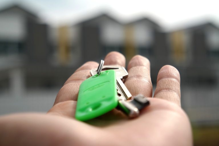 Od danas na snazi nova pravila za Airbnb i Booking: EU uvodi strožu kontrolu iznajmljivača