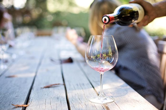 jillwellington-wine-1952051_1920 Pixabay
