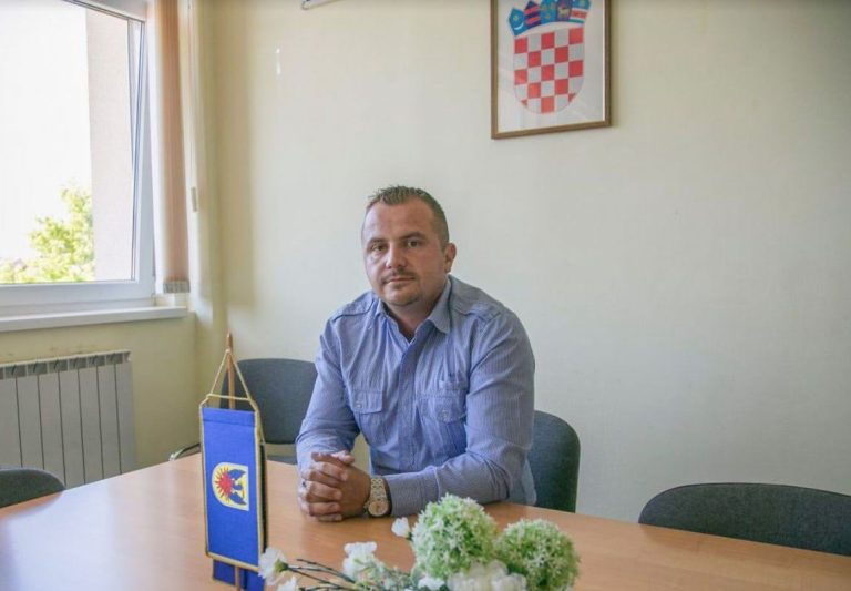 Planirali ubojstvo načelnika koji im se godinama suprotstavljao zbog stoke! Seuček: „Najveći je strah zbog djece“