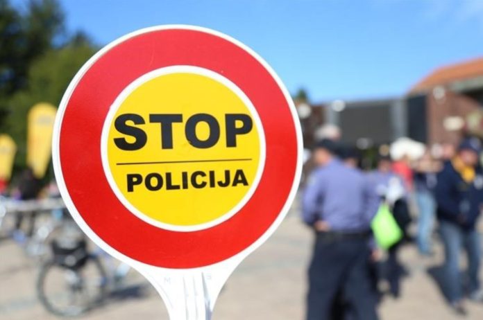 Policija