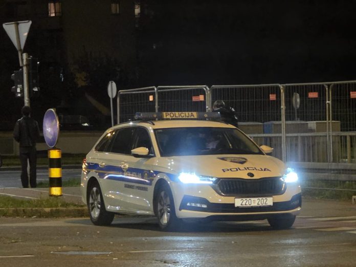 Policija