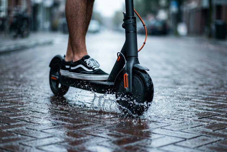 Dječak (15) kod Metkovića preminuo nakon pada s električnog romobila