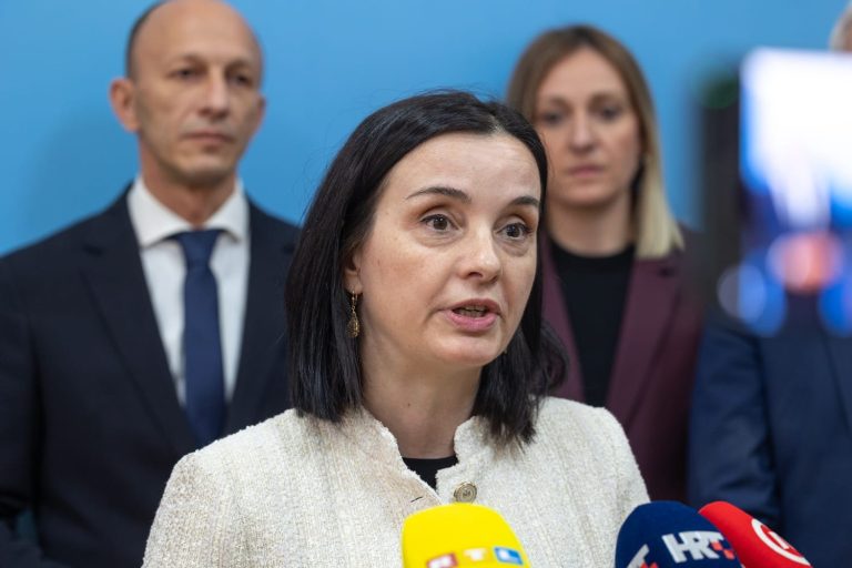 Ministrica Vučković uzvratila na kritike: Otpad u Gospiću bit će saniran, ali postupak mora biti zakonit