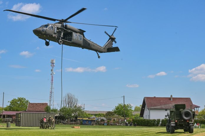 Okućani-Bljesak Helikopter
