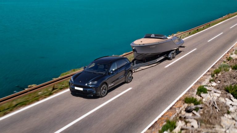 Frauscher x Porsche 850 Fantom prvi put predstavljen u Hrvatskoj