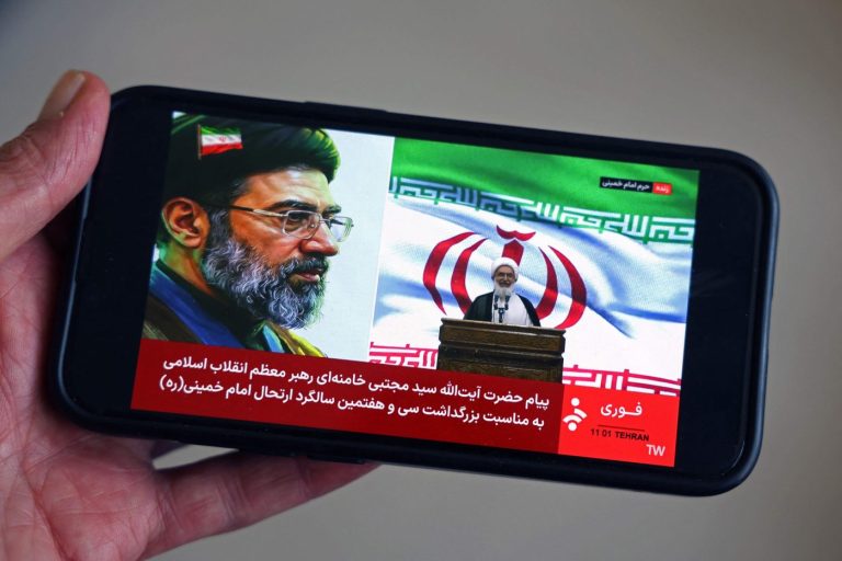 Hamenei odobrio memorandum o razumijevanju, iako ima različito mišljenje