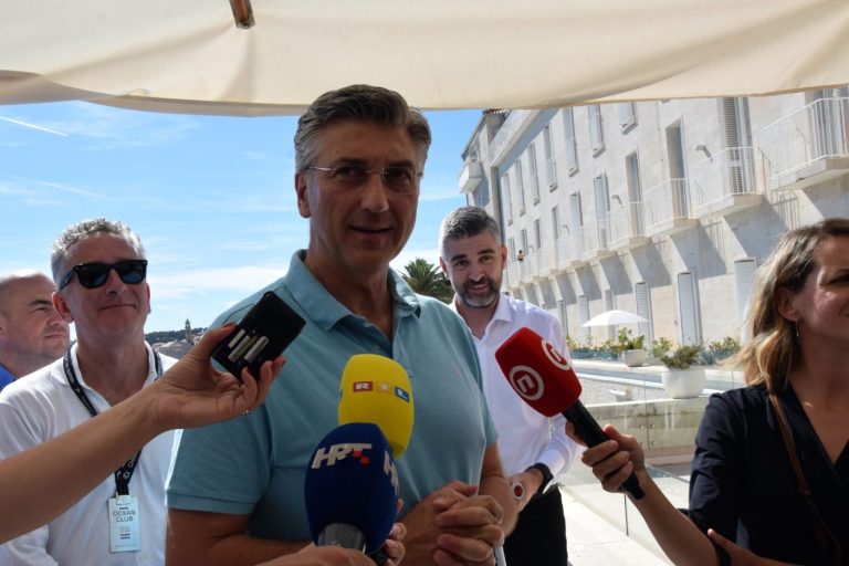 Plenković: Oporba se ‘ušušurala’ kao da su sutra izbori