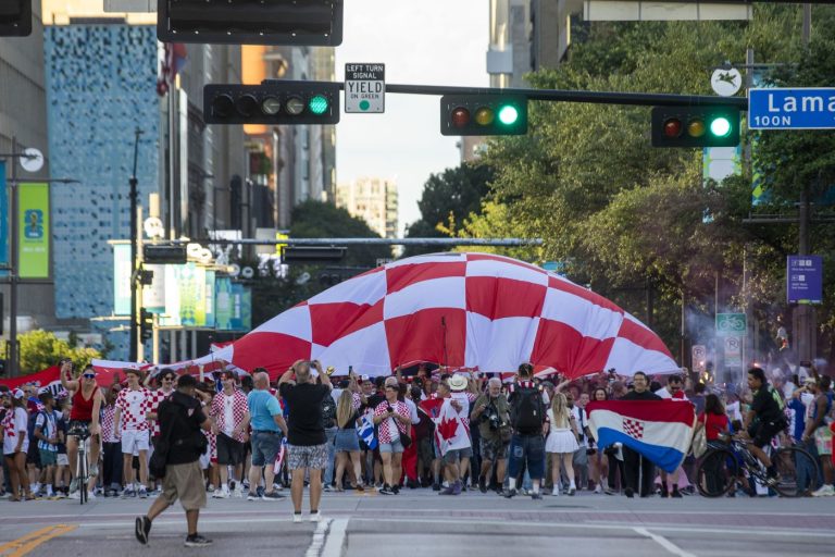 FOTO Tisuće hrvatskih navijača preplavile Dallas