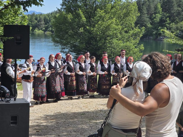 Zeleni sajam i 23. veslačka regata u Perušiću okupili nikad veći broj posjetitelja