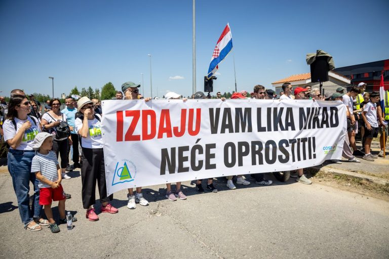 Inicijativa „Gospić je naš dom“ odgovorila na prozivke: Dok 45.000 tona otpada leži u ličkoj zemlji, nećemo sudjelovati u političkim obračunima