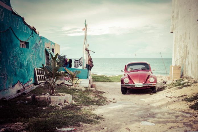 jarmoluk-car-1093927