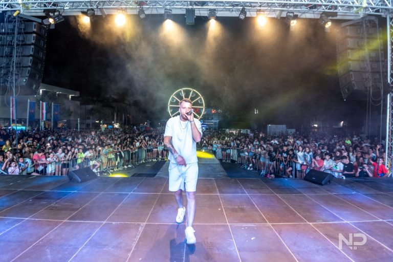 Grše rasplesao Gospić na proslavi Teslina rođendana