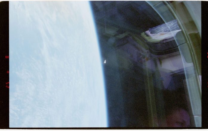 NASA-UAP-D031_STS-80-Unidentified-Object-Image2_1996