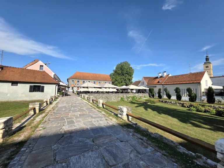 Grad Varaždin povećava satnicu pomoćnicima u nastavi i vrtićima