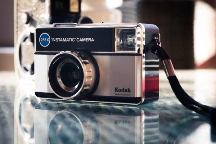 jayrokk-kodak-331275_1920