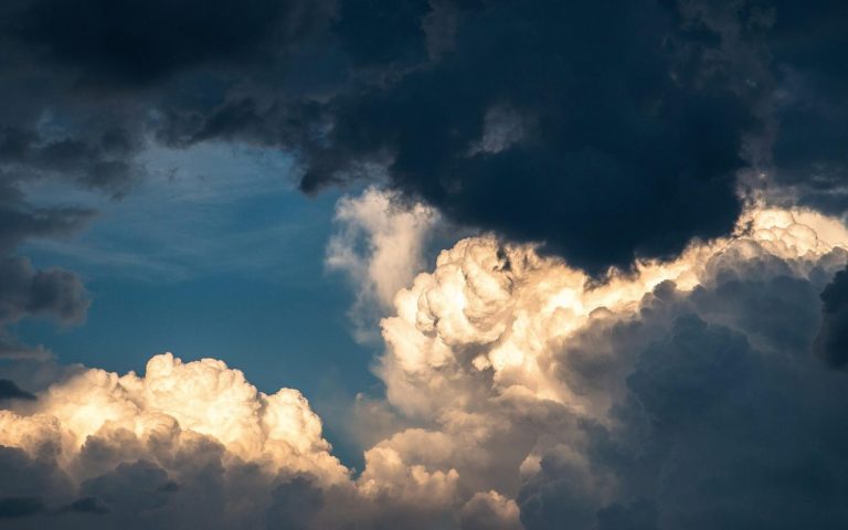 Stiže promjena vremena: Dio Hrvatske očekuju pljuskovi i grmljavina, temperature do 33 stupnja